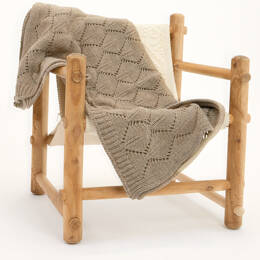 Plaid en laine mérinos d'Arles ajouré