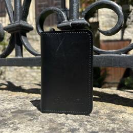 Porte carte en cuir