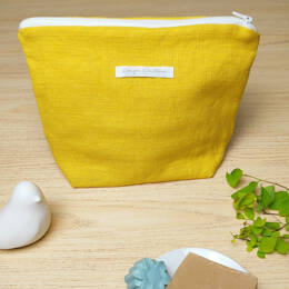 Trousse de toilette en lin