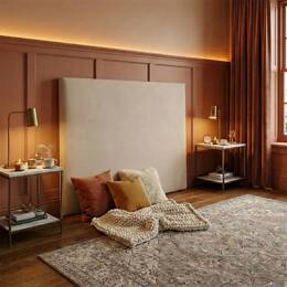 Tête de lit lisse beige, élégance naturelle et confort quotidien