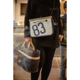 Petit Cabas voile de bateau Noir Conchée