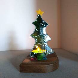 Photophore en vitrail Tiffany : sapins aux cadeaux