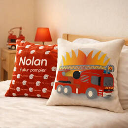Coussin personnalisé camion d'un futur pompier