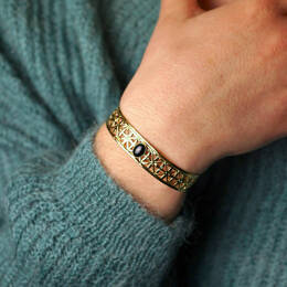 Nalie Bangle Bracelet