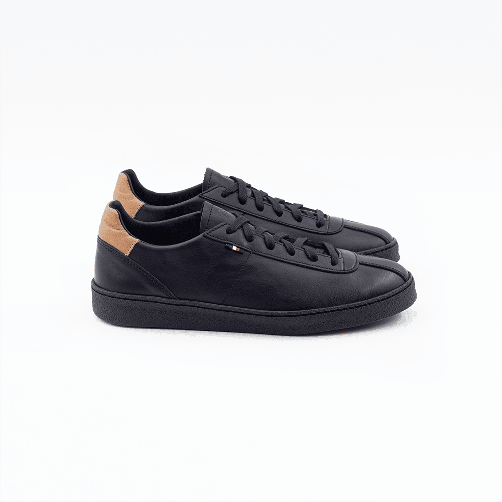 Chaussures Homme Baskets Noires - Pointure 44 - Occasion - Type Sportif