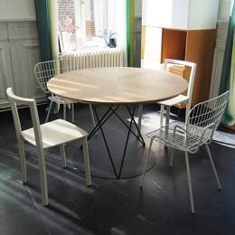 La table ronde Aile d'avion