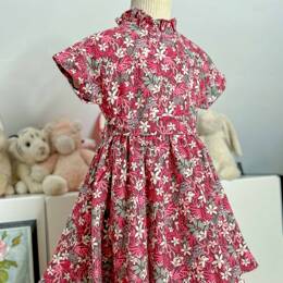 Robe Hellébore fuchsia en Liberty®