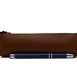 Petite trousse triangle en cuir marron