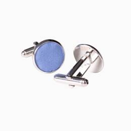 Boutons de manchette bleu bleuet