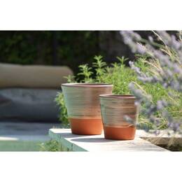 Vase droit en forme de V Gris Nude - Odyssée Nude