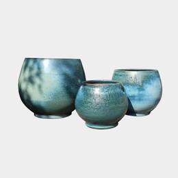 Pot rond large et profond sur plateforme Bahia nuances de bleu Blue