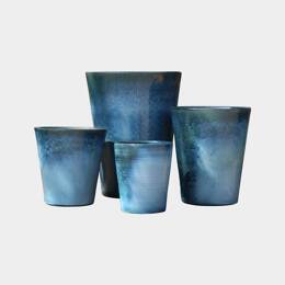 Pot artisanal cuvier haut forme en V nuances de bleu Blue Wave