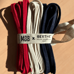 Lacets plats bleus blancs rouges, 3 paires vendues ensemble !