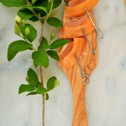 Pelle à tarte en bois d'olivier Jean Dubost